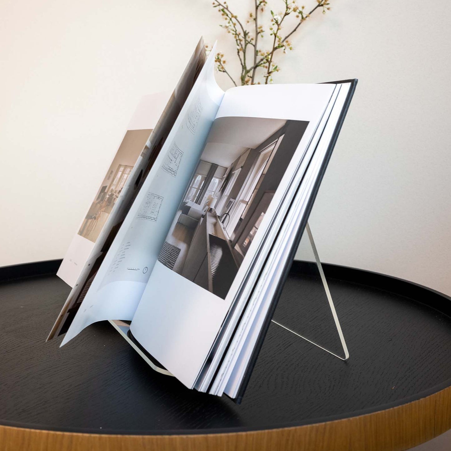 Support livre | Plexiglas | l35xH19,7cm